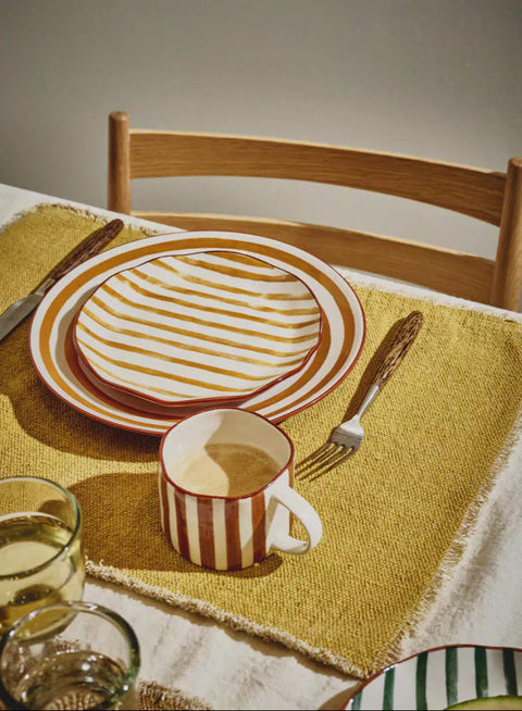 Assiette en porcelaine MYKONOS Ø20.3cm POMAX COIN DU MEUBLE PARIS