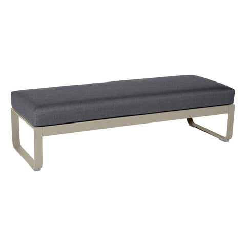 Puf BELLEVIE para dos personas de la marca francesa Fermob. Comprar Fermob online. Rincón del Mueble