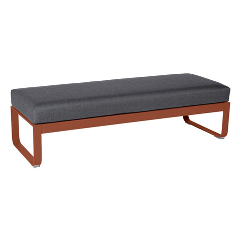 Puf BELLEVIE para dos personas de la marca francesa Fermob. Comprar Fermob online. Rincón del Mueble