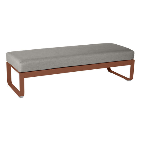 Puf BELLEVIE para dos personas de la marca francesa Fermob. Comprar Fermob online. Rincón del Mueble