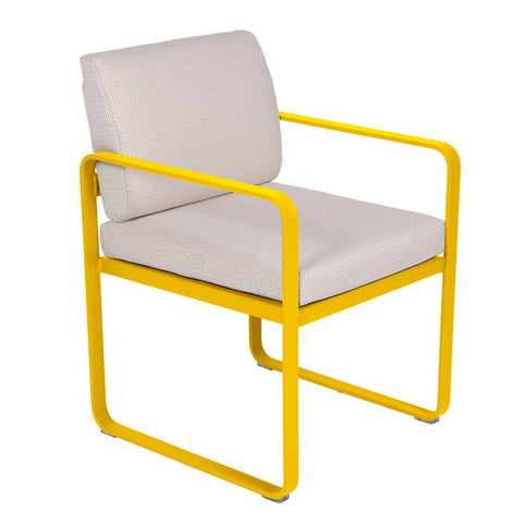Silla con reposabrazos BELLEVIE de la marca Fermob con cojin PEARL. comprar en rincon del mueble online. RDM online