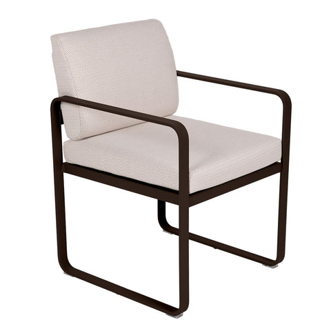 Silla con reposabrazos BELLEVIE de la marca Fermob con cojin PEARL. comprar en rincon del mueble online. RDM online