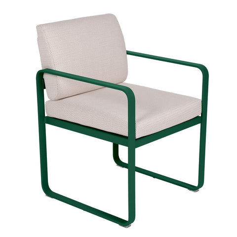 Silla con reposabrazos BELLEVIE de la marca Fermob con cojin PEARL. comprar en rincon del mueble online. RDM online