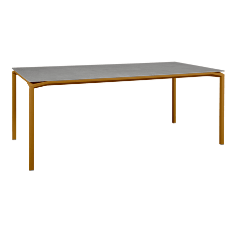 Mesa Calvi Mineral 195x95 de la marca fermob. comprar online en rincon del mueble
