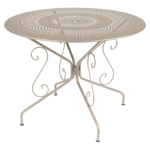 Table MONTMARTRE Fermob sur Coin du Meuble PARIS France remises en ligne
