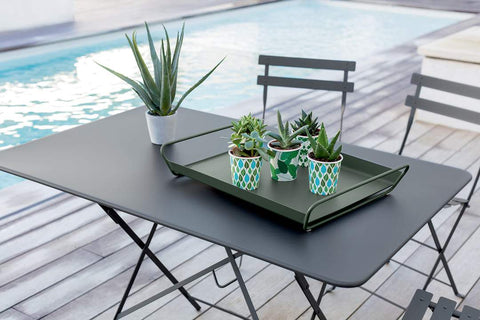 Table BISTRO 117 x 77 cm de la marque Fermob. Acheter Fermob en ligne. Rincón del Mueble