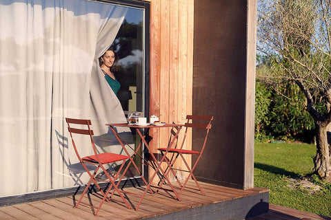 Table BISTRO de 57 x 57 cm de la marque française Fermob. Acheter Fermob en ligne. Rincón del Mueble