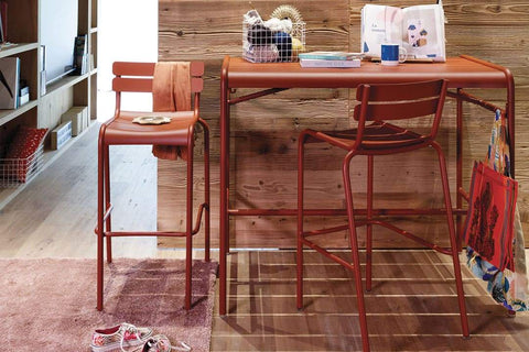 Table haute 126 x 73 cm LUXEMBOURG. Fermob en ligne. Rincón del Mueble